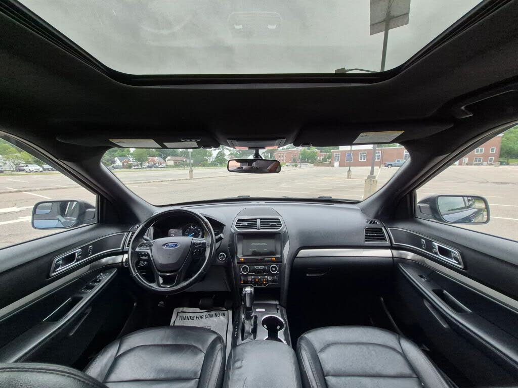 Vehicle view 36