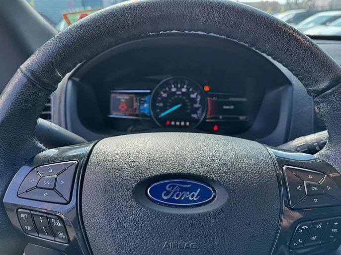 Vehicle view 8
