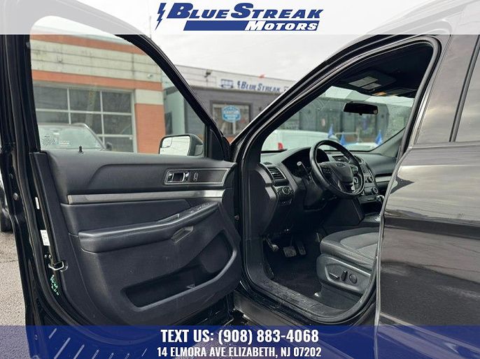 Vehicle view 16