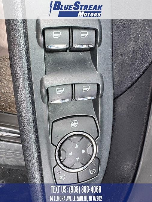 Vehicle view 29