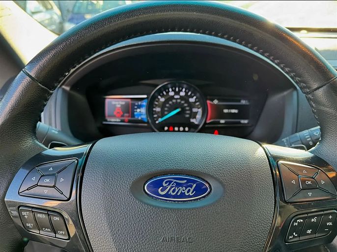 Vehicle view 7