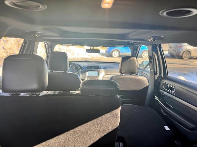 Vehicle view 7