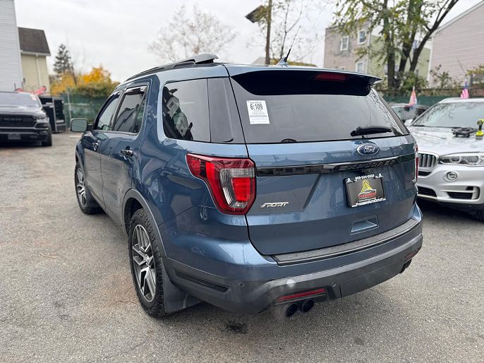 Vehicle view 11