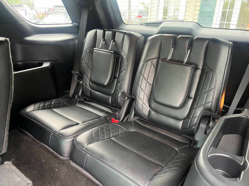 Vehicle view 15
