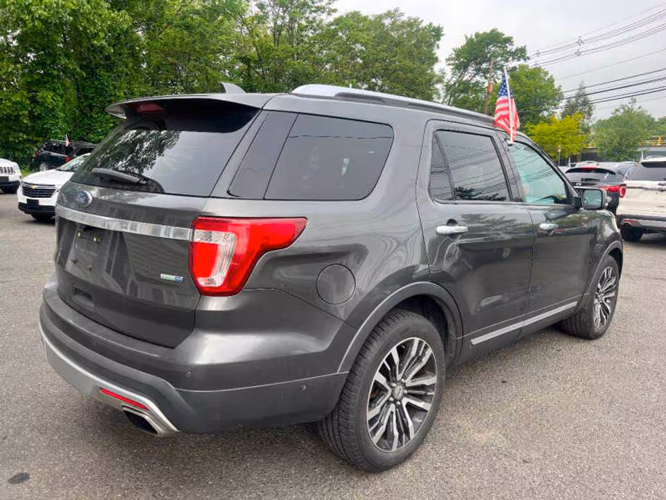 Vehicle view 5