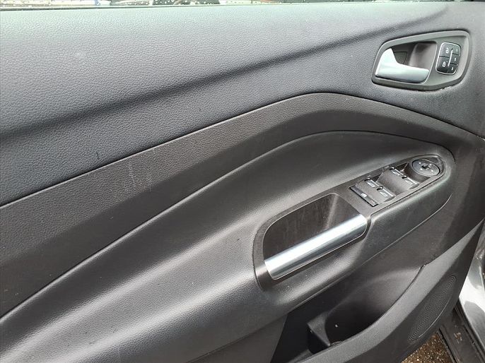 Vehicle view 27