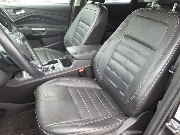 Vehicle view 35