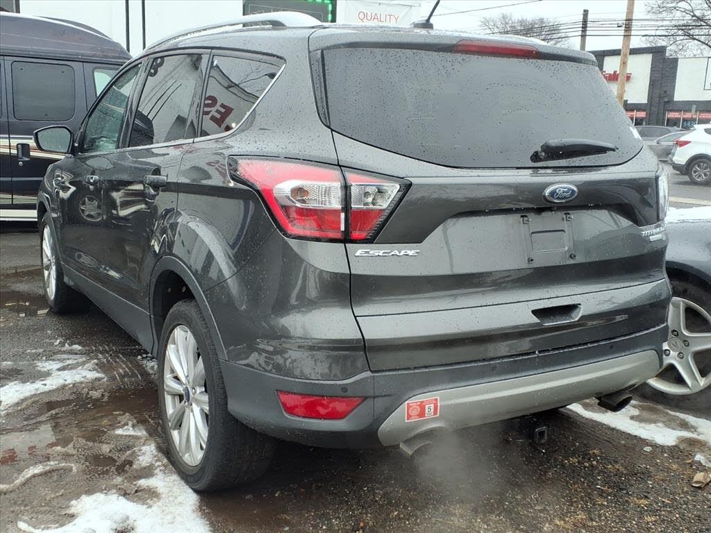 Vehicle view 7