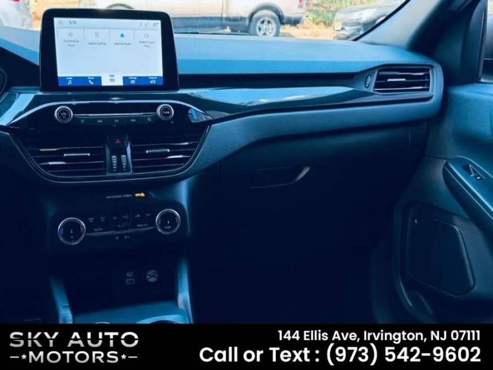 Vehicle view 13