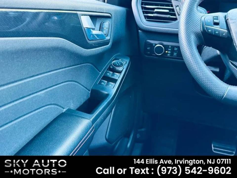 Vehicle view 18