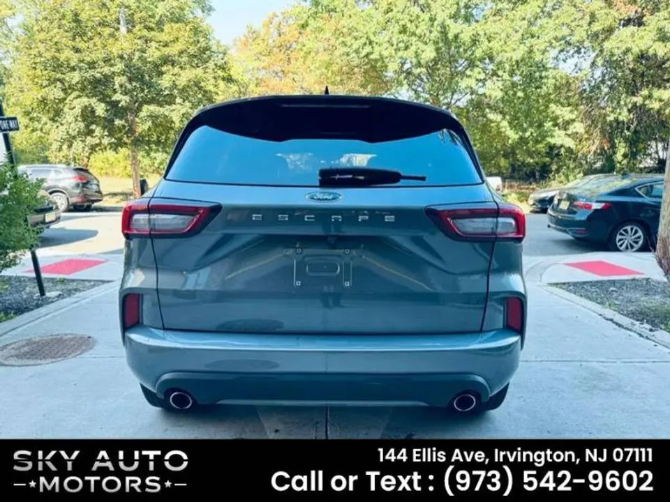 Vehicle view 6