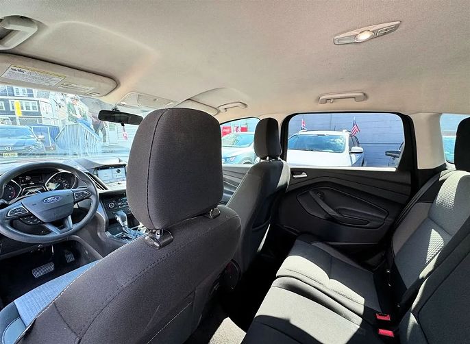 Vehicle view 8