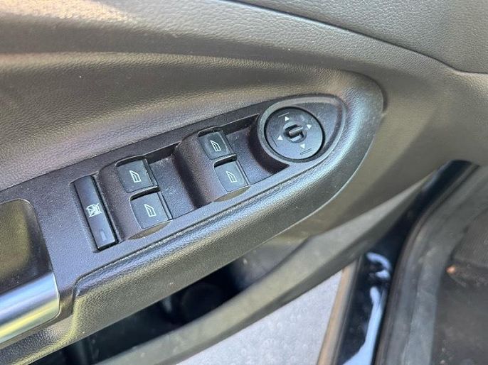 Vehicle view 11
