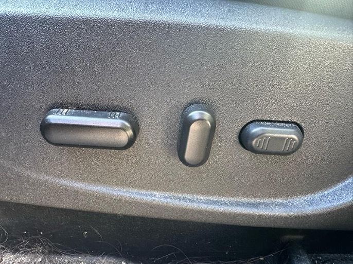 Vehicle view 12