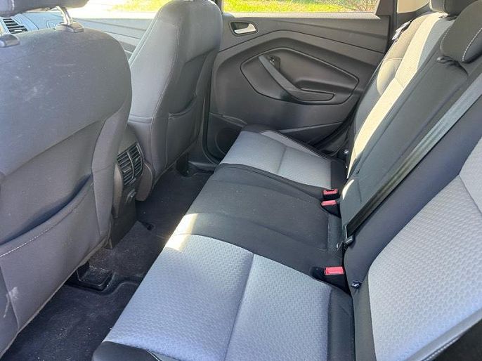 Vehicle view 8