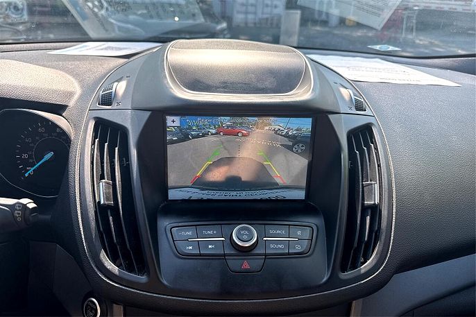 Vehicle view 23