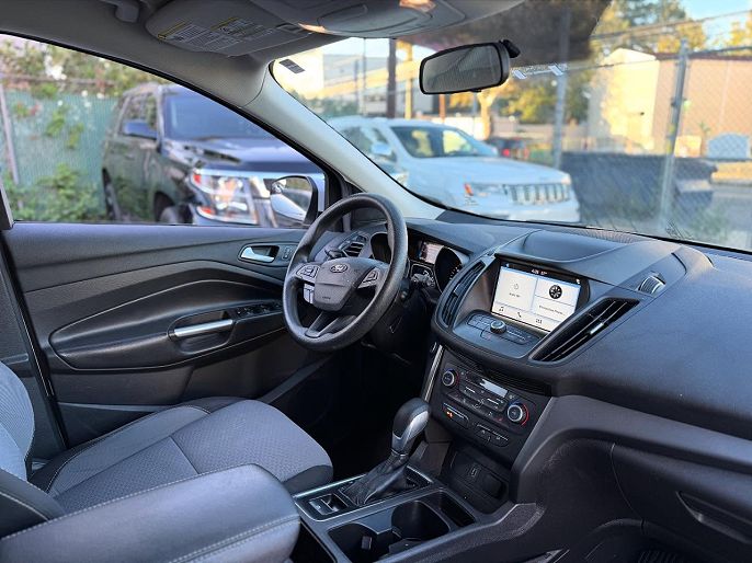 Vehicle view 5