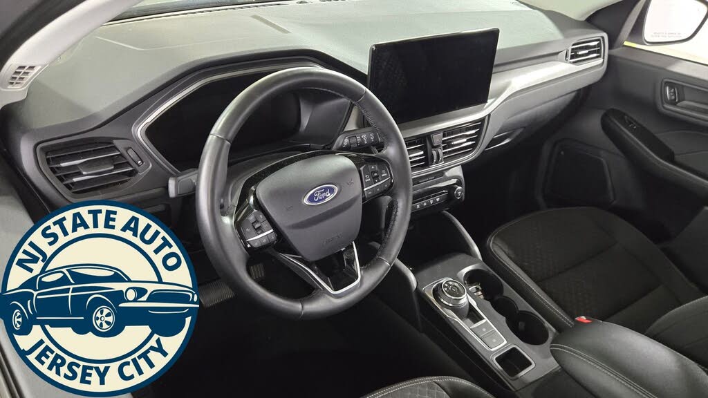 Vehicle view 9