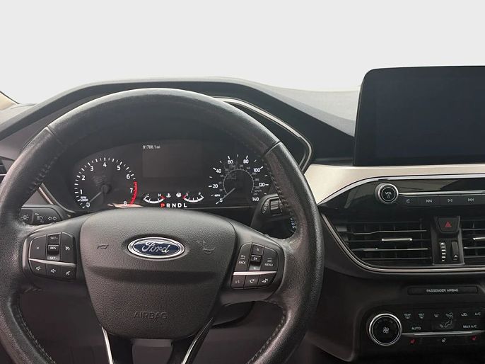 Vehicle view 9