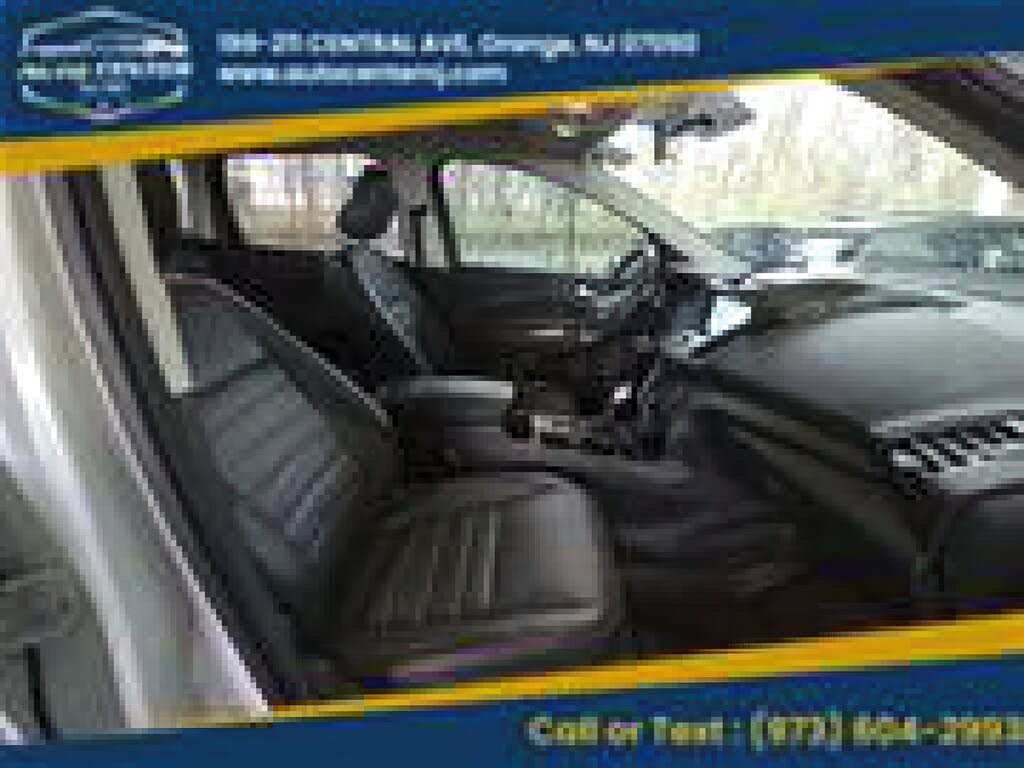 Vehicle view 9