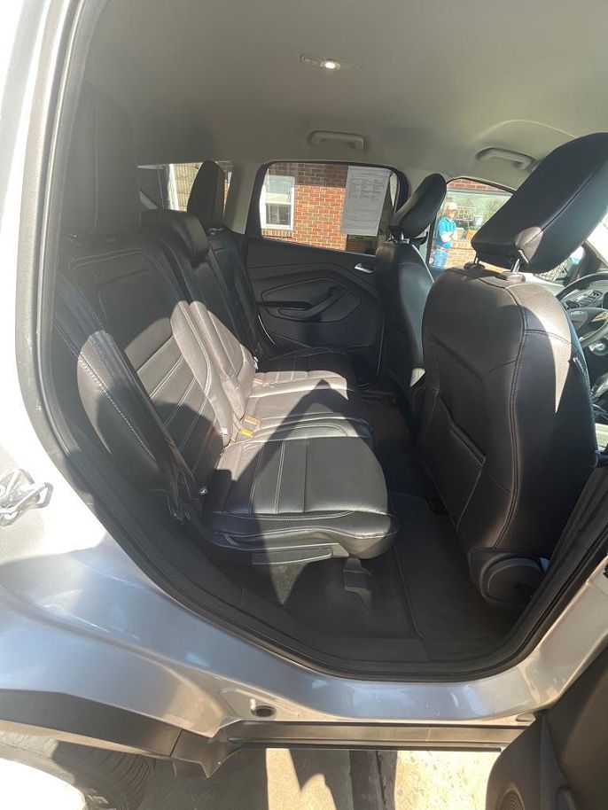 Vehicle view 15