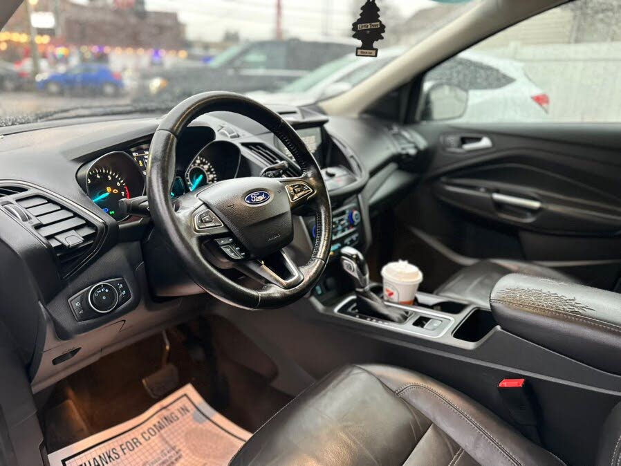 Vehicle view 14