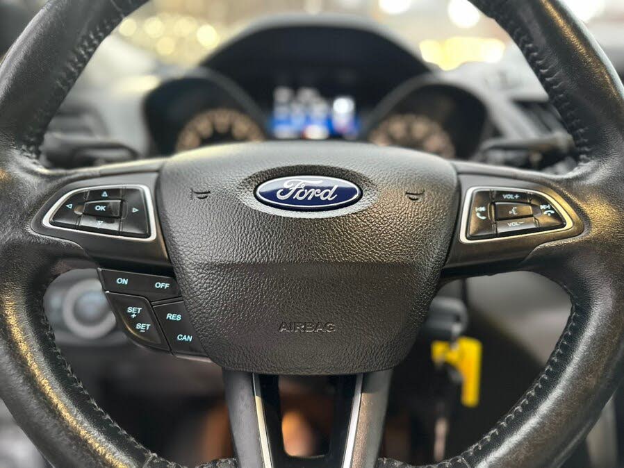 Vehicle view 25