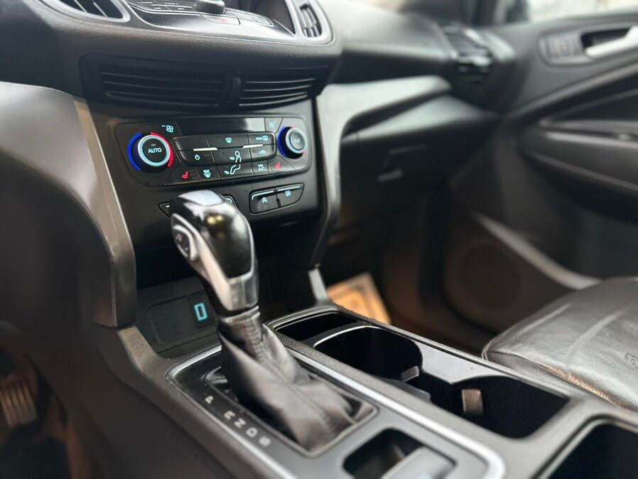 Vehicle view 32