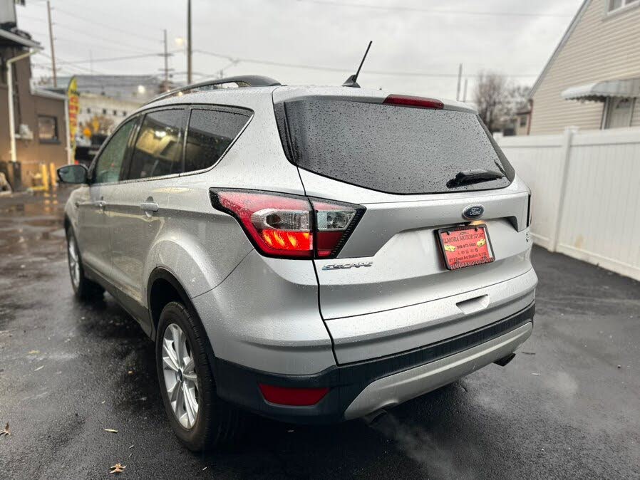Vehicle view 5