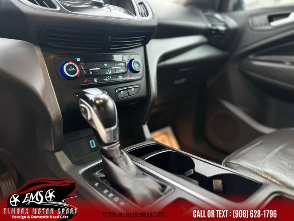 Vehicle view 57