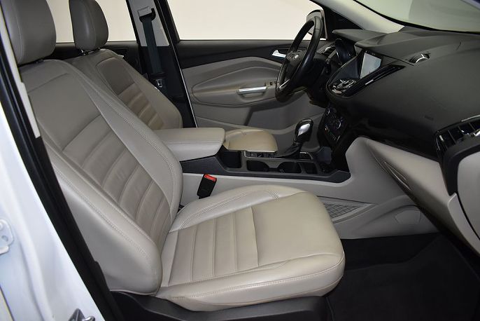 Vehicle view 28