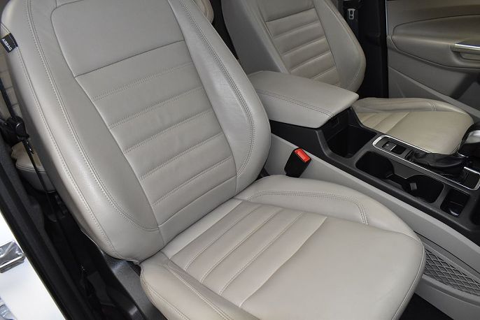 Vehicle view 29