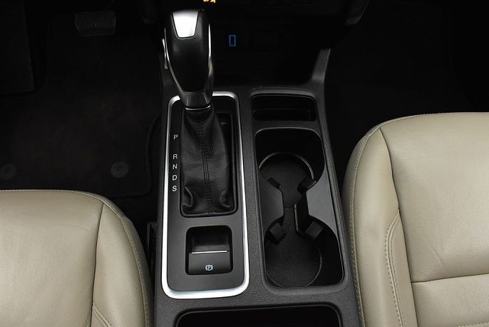 Vehicle view 33