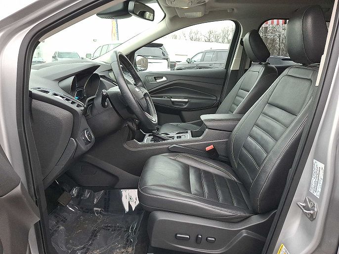 Vehicle view 14