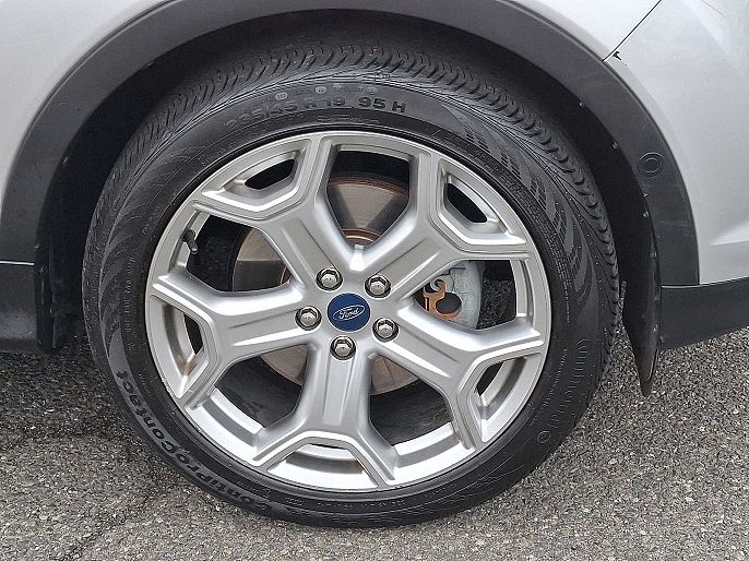 Vehicle view 9