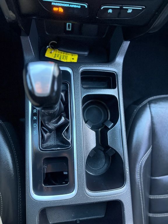 Vehicle view 34