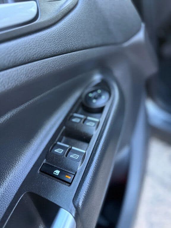 Vehicle view 8