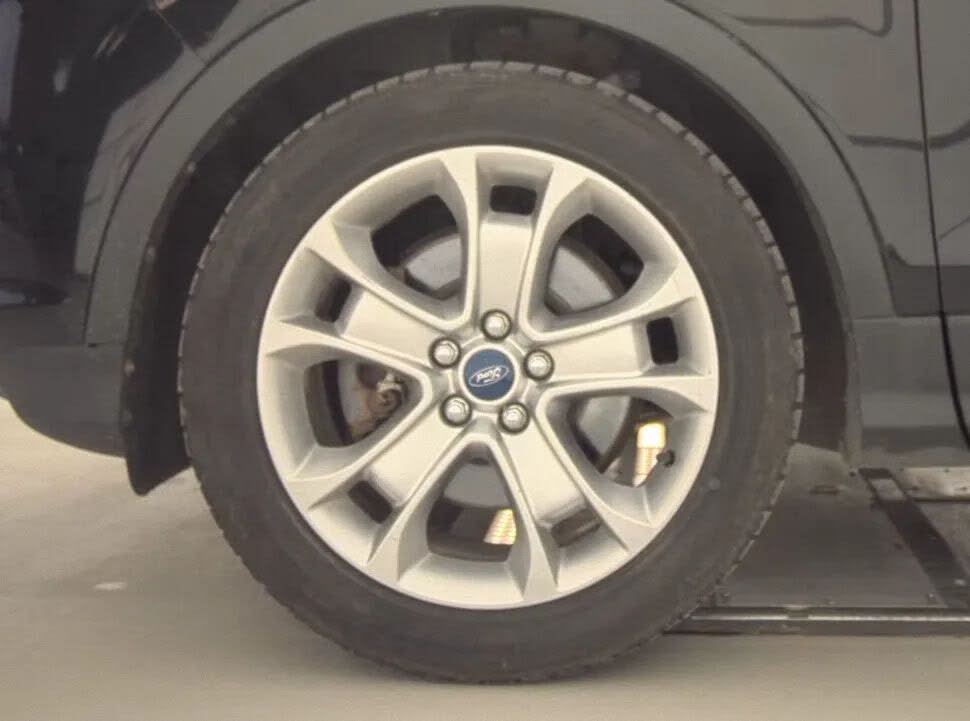 Vehicle view 16