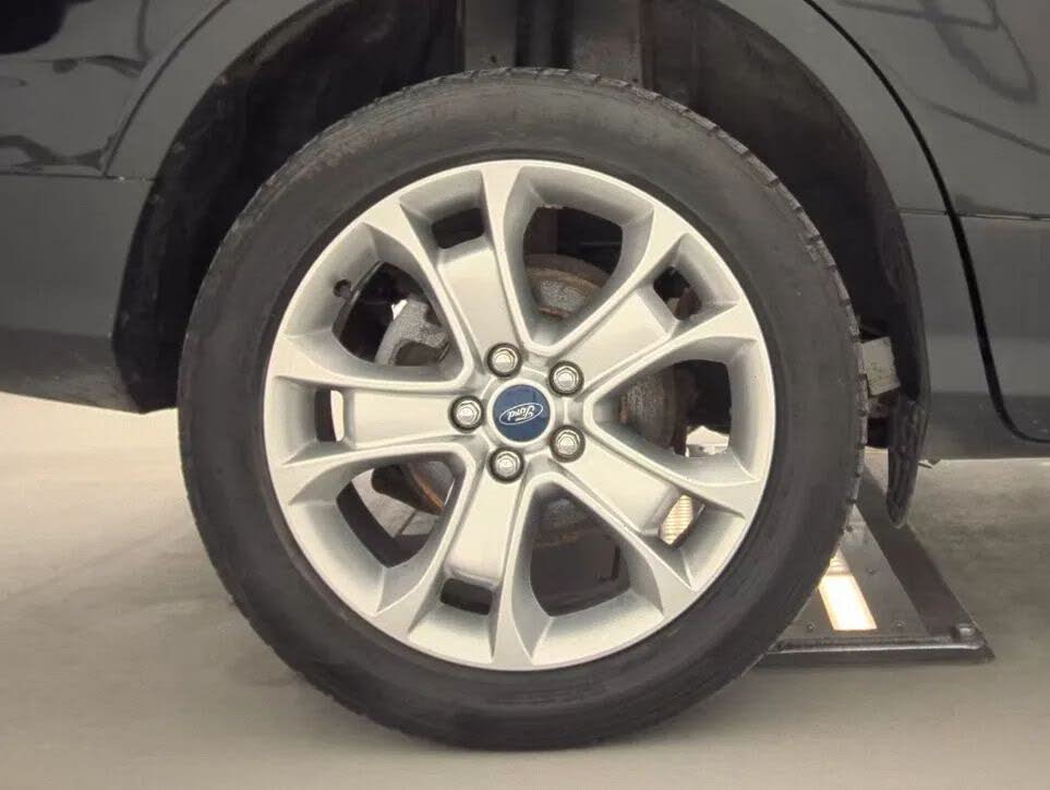 Vehicle view 18