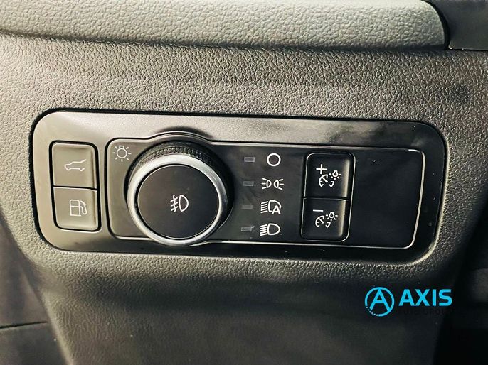 Vehicle view 83