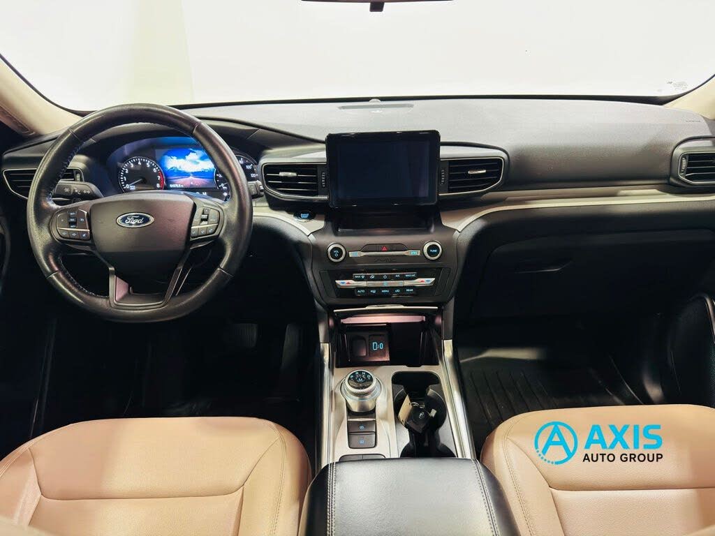 Vehicle view 23