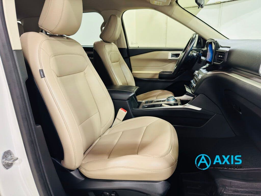 Vehicle view 32