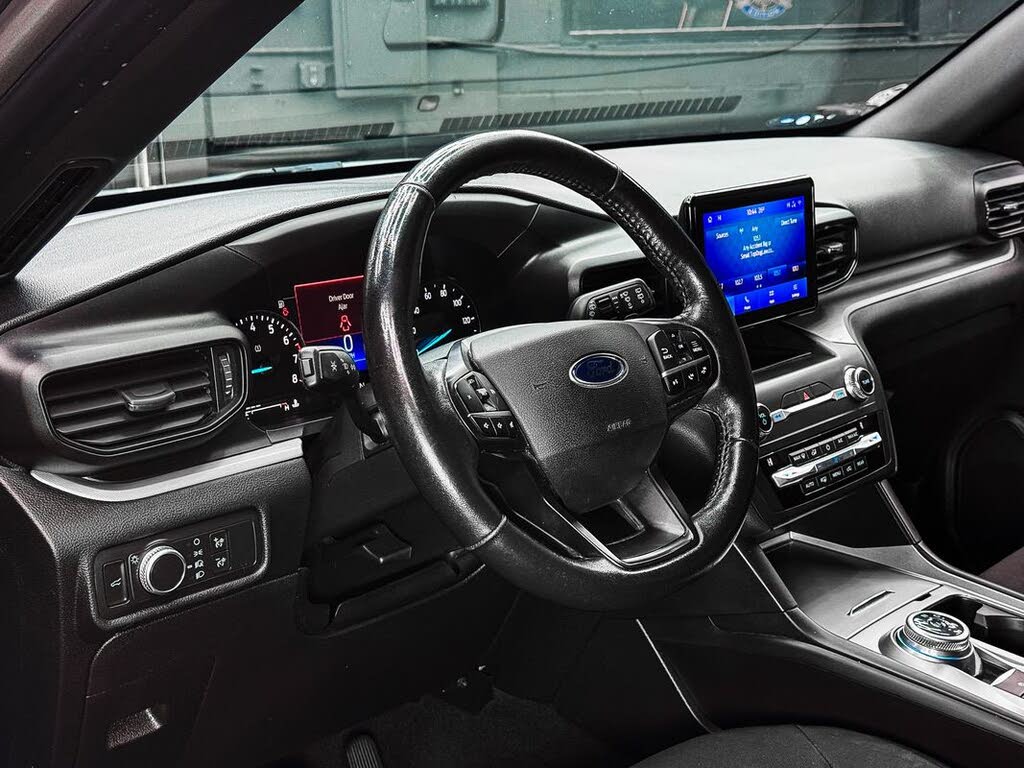 Vehicle view 47