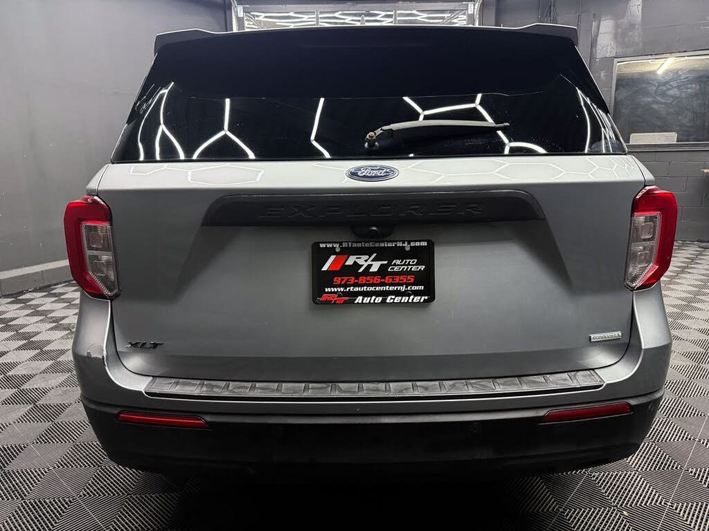 Vehicle view 6