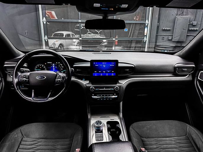 Vehicle view 88