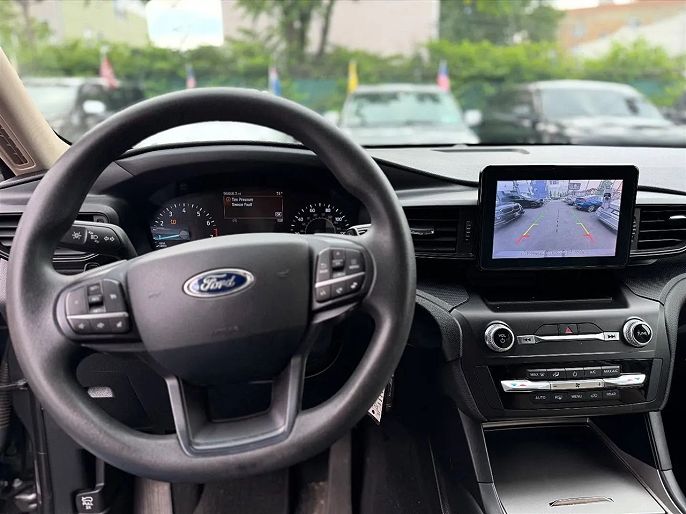 Vehicle view 5