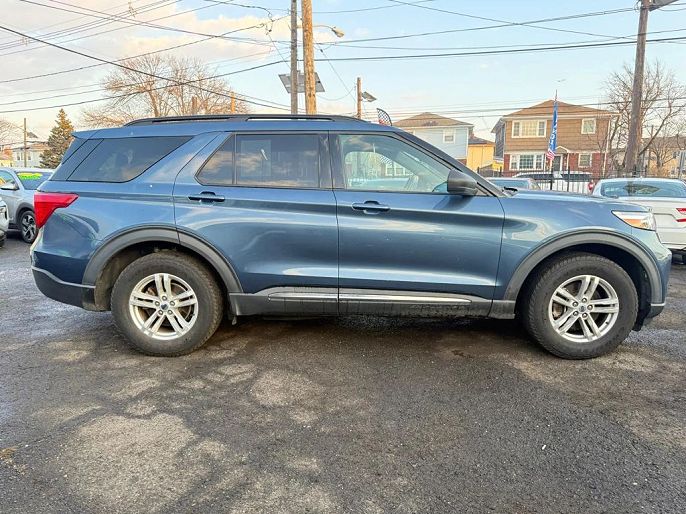 Vehicle view 3