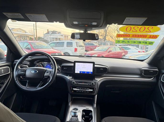 Vehicle view 7