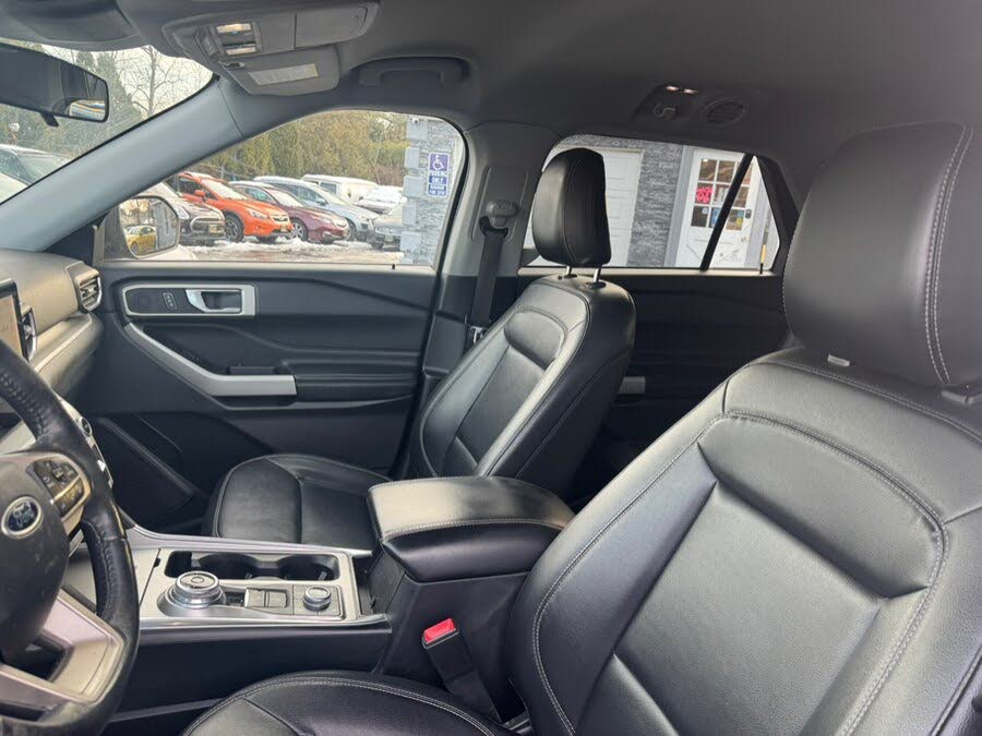 Vehicle view 11