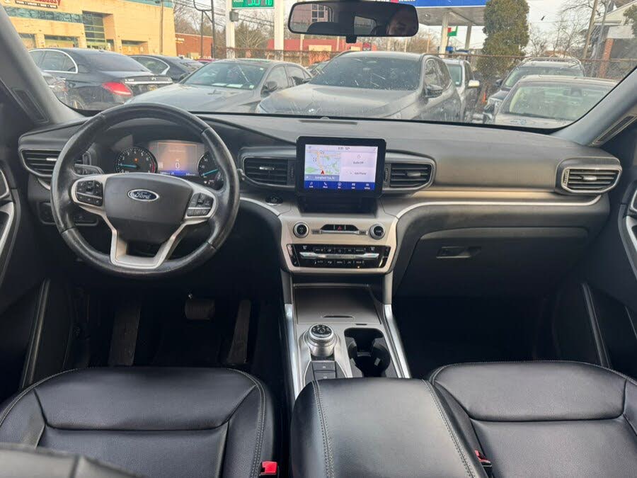 Vehicle view 12